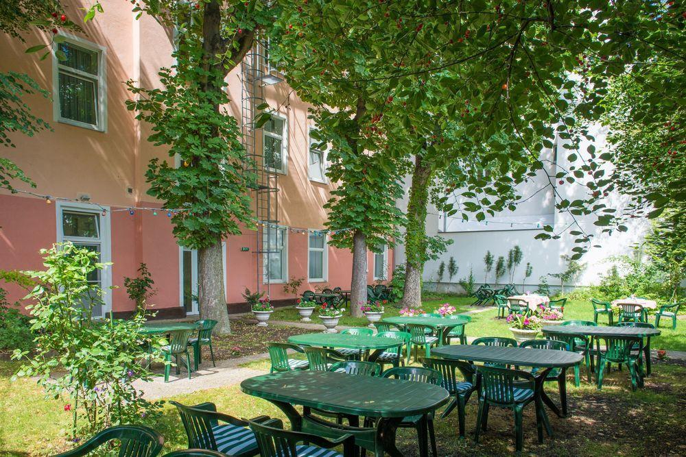 Garten- Und Kunsthotel Gabriel City Vienne Extérieur photo